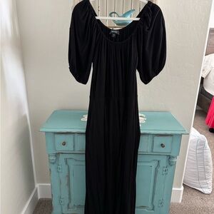 Karen Kane Black Puff-Sleeve Maxi Dress
